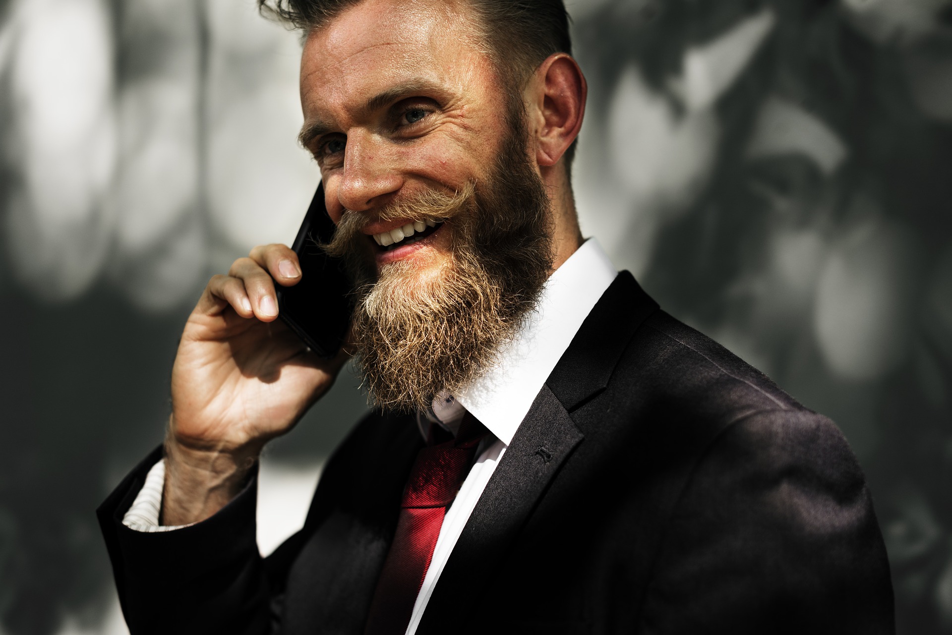 beard 2286446 1920 1